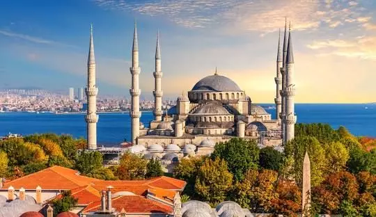 تور استانبول نوروزی 1404